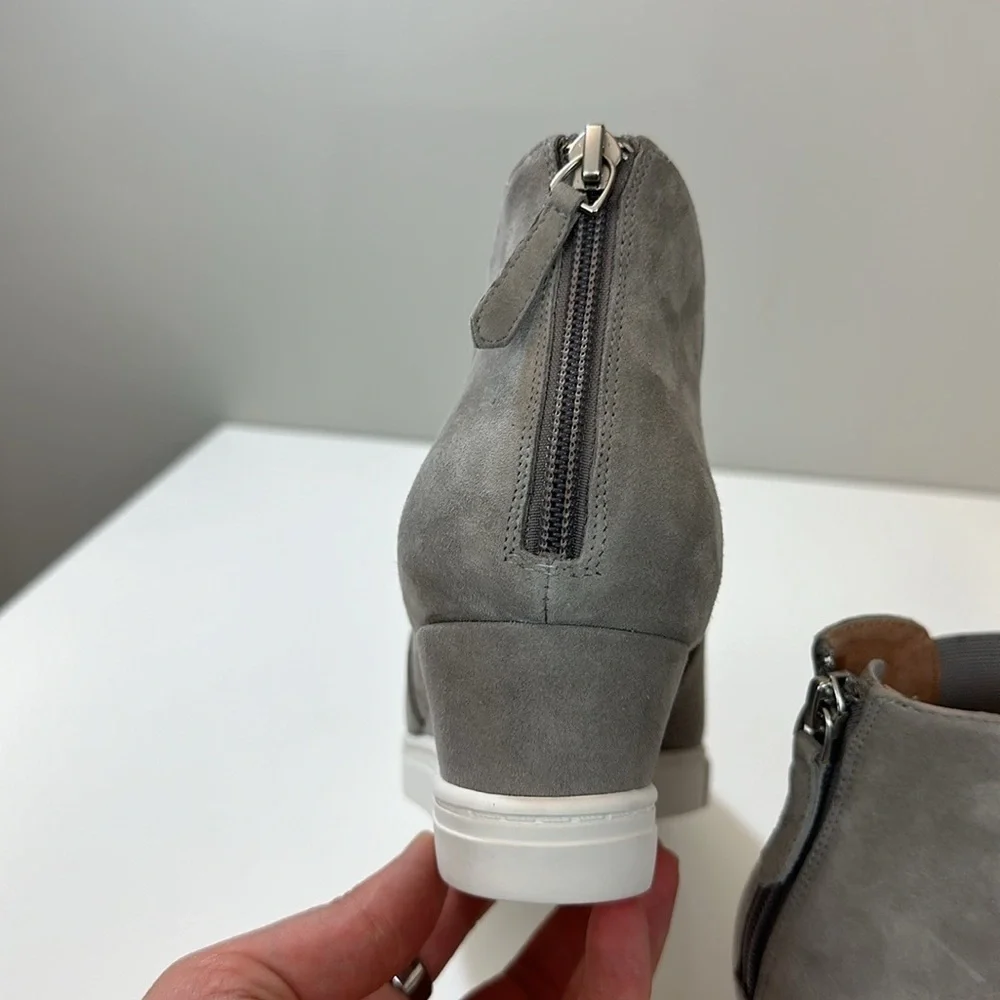 Paolo Amanda Wedge Bootie Size 10